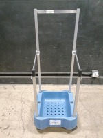 ALLEN BEACH CHAIR CART