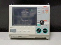 ZOLL M-SERIES CCT DEFIB WITH PACING, 3 LEAD ECG, SPO2, NIBP, ANALYZE