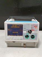 ZOLL M-SERIES DEFIB WITH PACING, 12 LEAD ECG, SPO2, CO2, NIBP, ANALYZE