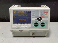 ZOLL M-SERIES DEFIB WITH PACING, 12 LEAD ECG, SPO2, NIBP, ANALYZE