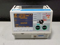 ZOLL M-SERIES DEFIB WITH PACING, 3 LEAD ECG, SPO2, CO2, NIBP, ANALYZE