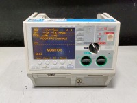 ZOLL M-SERIES DEFIB WITH PACING, 3 LEAD ECG, SPO2, CO2, NIBP, ANALYZE