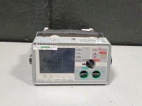 ZOLL E-SERIES DEFIB WITH PACING, 12 LEAD ECG, CO2, SPO2, NIBP, ANALYZE