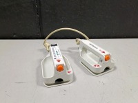 ZOLL DEFIB PADDLES