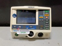 MEDTRONIC/PHYSIO-CONTROL LIFEPAK 20 DEFIB WITH PACING, 3 LEAD ECG, ANALYZE