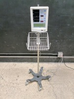 MINDRAY ACCUTORR PLUS PATIENT MONITOR