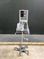 DATASCOPE ACCUTORR PLUS PATIENT MONITOR