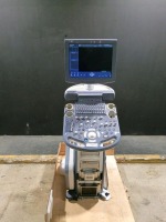 GE VOLUSON P8 ULTRASOUND MACHINE (SERIAL# 265602SU3) (DOM: 8/2014) (OPTIONS: 3D/4D ADVANCED, DICOM, BT ACTIVATION) (13.00 SOFTWARE VERSION) (ID# 4)