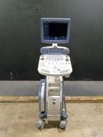 GE VOLUSON P8 ULTRASOUND MACHINE (SERIAL# 231452SU4) (DOM: 10/2013) (OPTIONS: 3D/4D ADVANCED, DICOM, BT ACTIVATION) (13.0.0 SOFTWARE VERSION) (ID# 53)