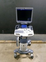 GE LOGIQ S7 PRO ULTRASOUND MACHINE (SERIAL# 302511SU1) (DOM: 9/2015) (OPTIONS: DICOM, SCAN ASSISTANT, LOGIQVIEW, ONBOARD REPORTING, 4D, BFLOW) (R2.0.4 SOFTWARE VERSION) (ID# 61)
