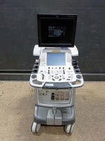 GE VIVID E9 ULTRASOUND MACHINE (SERIAL# VE94097) (DOM: 10/2012)