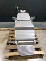 RELIANCE 7000 H OPHTHALMIC CHAIR