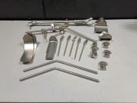 THOMPSON SURGICAL INSTRUMENTS THOMPSON RETRACTOR SET