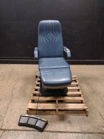 MIDMARK PODIATRY 417 POWER EXAM CHAIR