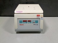 THERMO SCIENTIFIC LABOFUGE 300 CENTRIFUGE