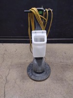 TENNANT FM-20-SS FLOOR MACHINE