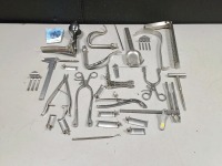 LOT OF VARIOUS INSTRUMENTS