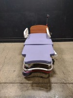 STRYKER LD304 BIRTHING BED
