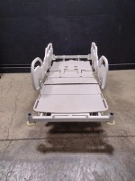 HILL-ROM ADVANTA 2 HOSPITAL BED