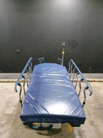 STRYKER 1015 BIG WHEEL STRETCHER