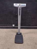HEALTH-O-METER PROFESSIONAL DIGITAL PATIENT SCALE