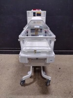 GE GIRAFFE OMNIBED INFANT INCUBATOR