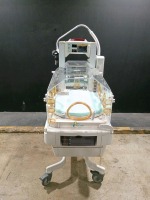 OHMEDA GIRAFFE INFANT INCUBATOR