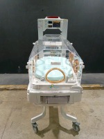 OHMEDA GIRAFFE INFANT INCUBATOR