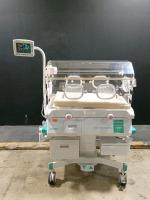 ATOM V-2200 INFANT INCUBATOR