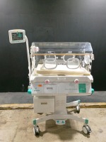 ATOM V-2200 INFANT INCUBATOR