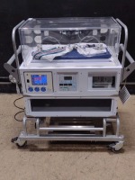 INFANT INCUBATOR