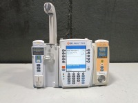 ALARIS PCU 8015 SERIES INFUSION PUMP WITH ETCO2 8300 SERIES & 8110 SYRINGE PUMP MODULES