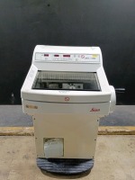 LEICA CM 1850 MICROTOME