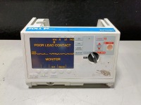 ZOLL M-SERIES DEFIB WITH 3 LEAD ECG, ANALYZE