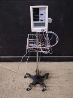 DATASCOPE ACCUTORR PLUS PATIENT MONITOR