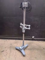 CARL ZEISS OPMI 1 SURGICAL MICROSCOPE TO INCLUDE SINGLE MOUNT BINOCULARS BOTH (12,5) BOTTOM LENSE (F=250)