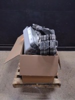 LOT OF EMPTY INSTRUMENT CASES & TRAYS