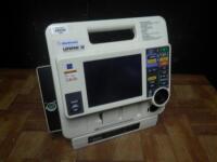 MEDTRONIC LIFEPAK 12 BIPHASIC DEFIB