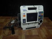 MEDTRONIC LIFEPAK 12 BIPHASIC DEFIB