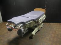 STRYKER LD304 BIRTHING BED