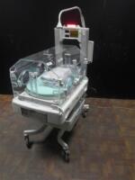 OHMEDA GIRAFFE INFANT INCUBATOR