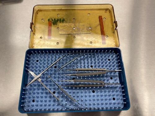 STORZ SUTURE TRAY