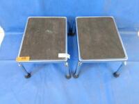 LOT OF 2 SURGICAL STEP STOOL