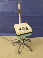 OHIO INSTAVAC I MOBILE ASPIRATOR ON ROLLING CART