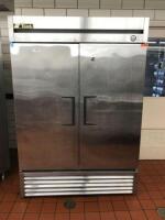 TRUE T-49 2 DOOR REACH-IN REFRIGERATOR