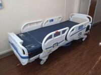 STRYKER 3005SE3X HOSPITAL BED