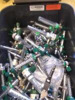 LOT OF OXYGEN REGULATORS