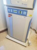 THERMO SCIENTIFIC 8000 WJ CO2 INCUBATOR