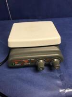 CORNING PC-420 STIRRER/HOT PLATE