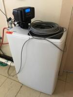 PENTAIR 5600 SSXT PH WATER SOFTENER